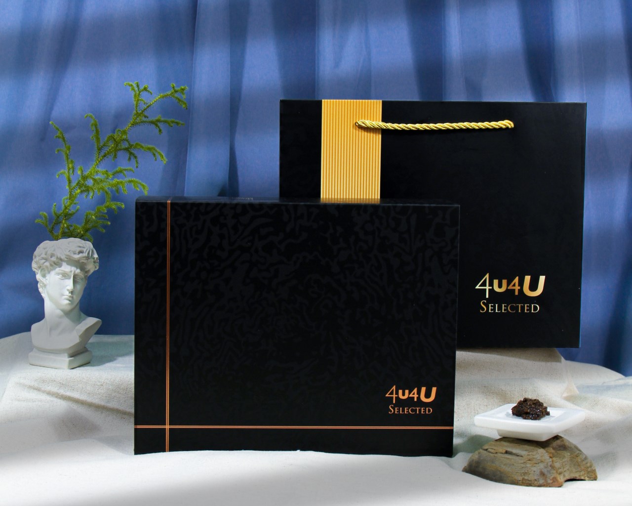 4u4U,義大利,SELEKTIA,典藏,黑松露,禮盒,松露,醬料,橄欖油,特級初榨橄欖油,頂級初榨橄欖油,調味,夏季,黑松露  ,冬季,Tartufi,TuberAestivumVitt.,獨特,香氣,罐頭,氣味,義大利,托斯卡尼,托斯卡那,托斯卡納,松露,聖米尼亞托,Truffle,松露獵人